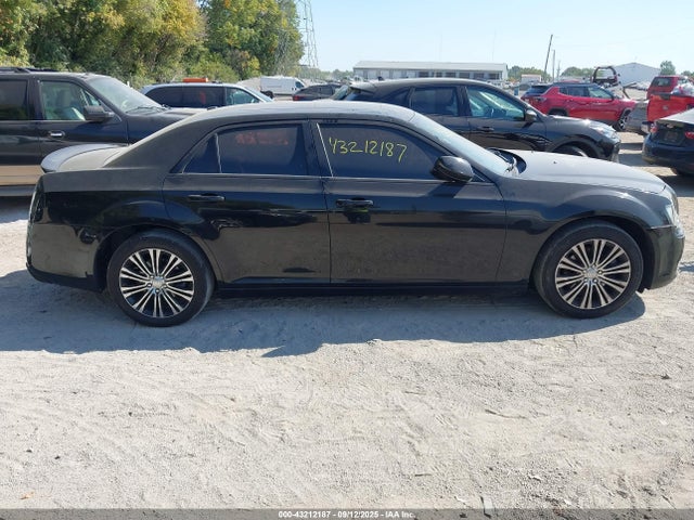 2013 Chrysler 300 300s მანქანა იყიდება აუქციონზე, vin: 2C3CCAGG9DH567441, აუქციონის ნომერი: 43212187