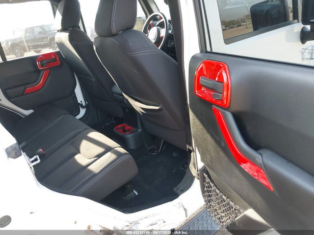 Продажа на аукционе авто 2014 Jeep Wrangler Unlimited Sahara, vin: 1C4BJWEG6EL110779, номер лота: 43212189