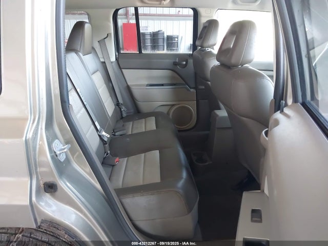 2007 Jeep Patriot Limited მანქანა იყიდება აუქციონზე, vin: 1J8FF48W67D286196, აუქციონის ნომერი: 43212267