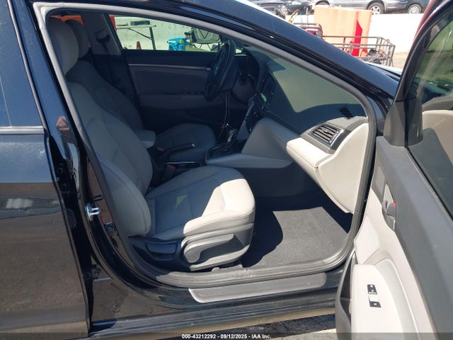 5NPD84LF2JH266237 Hyundai mpi nu