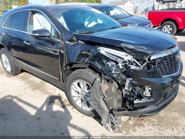 2022 CADILLAC XT5 1GYKNBR4XNZ126651 Photo 5