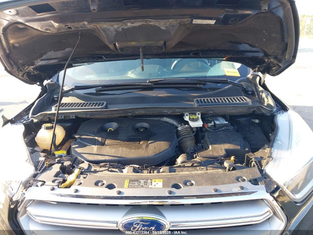 1FMCU9G94HUB08664 Ford 2017