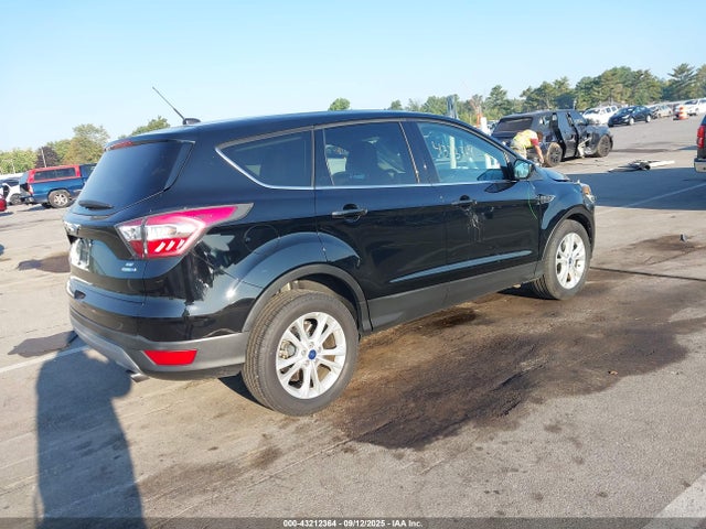 1FMCU9G94HUB08664 Ford 2017