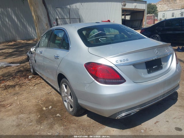Mercedes-Benz m264 2020 W1KWF8DB6LR576894 Image 3