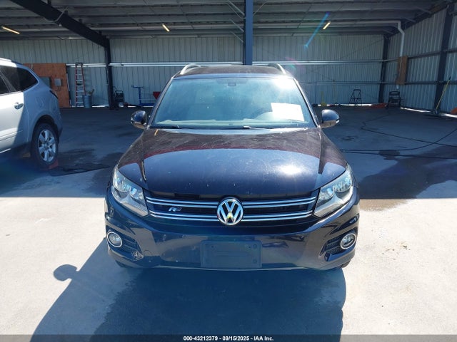 WVGBV7AX5GW016518 Volkswagen 2.0t