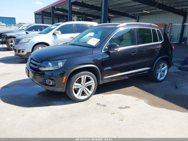 WVGBV7AX5GW016518 Volkswagen 2.0t
