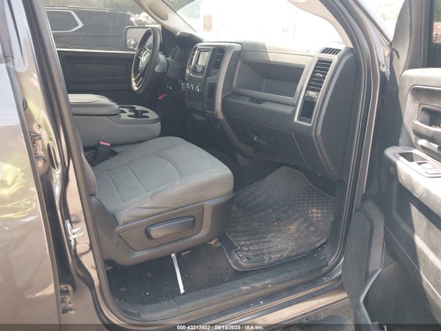 1C6RR6KG8HS714587 RAM 1500