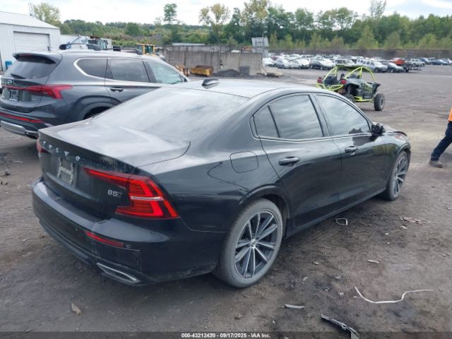 2022 VOLVO S60 7JRL12TZ2NG176080 Photo 3