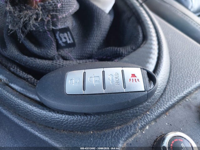 43212492 :رقم المزاد ، JN1CV6EK3BM210215 vin ، 2011 Infiniti G37 Sport مزاد بيع