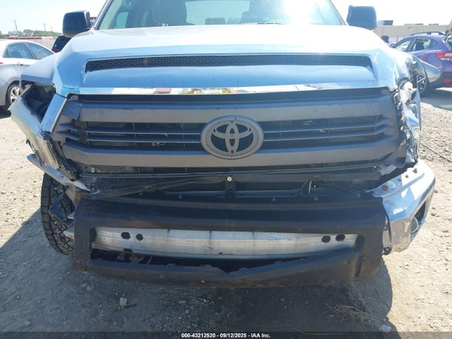 5TFDW5F17FX480793 Toyota 3ur-fe