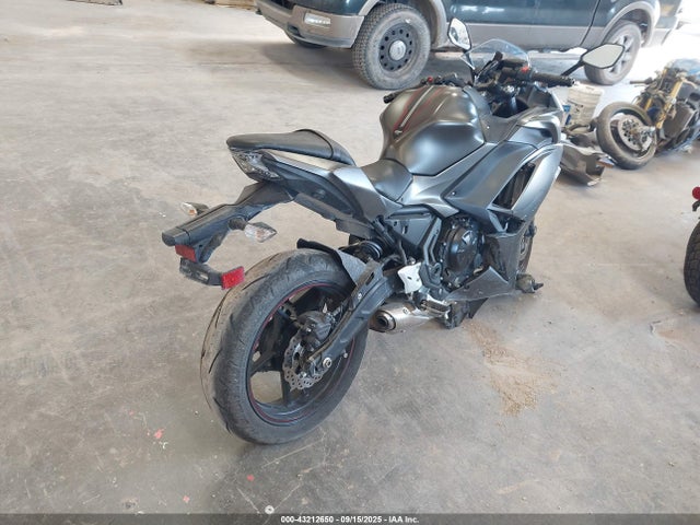 Kawasaki Ninja 650 2022 ML5EXEN15NDA75855 Image 4