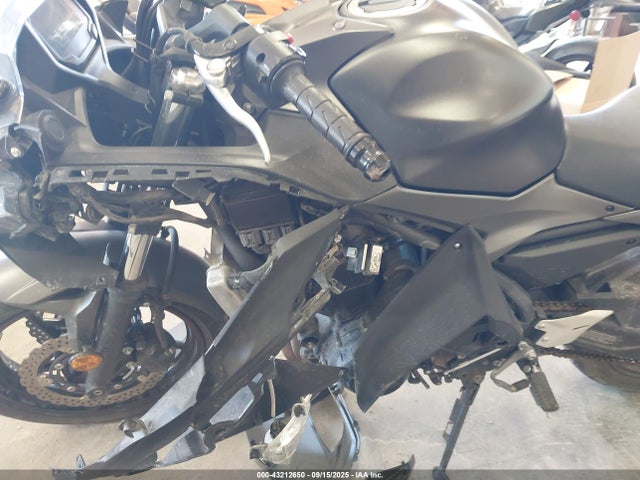 Kawasaki Ninja 650 2022 ML5EXEN15NDA75855 Image 9