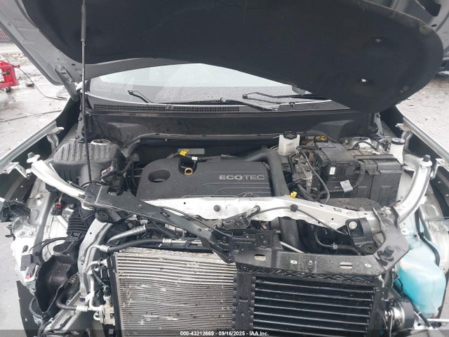 3GKALPEV8LL305346 GMC lyx