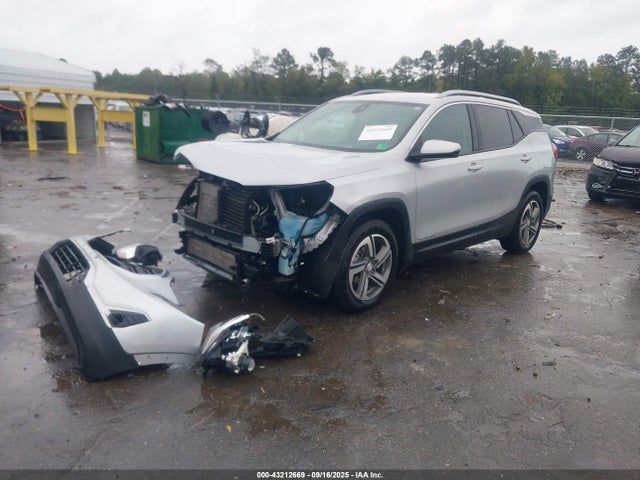 3GKALPEV8LL305346 GMC lyx