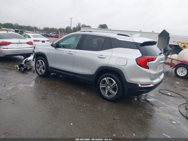 3GKALPEV8LL305346 GMC lyx