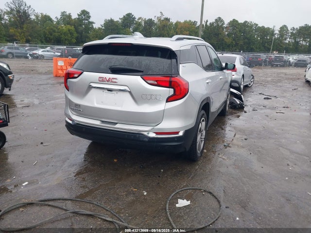 3GKALPEV8LL305346 GMC lyx