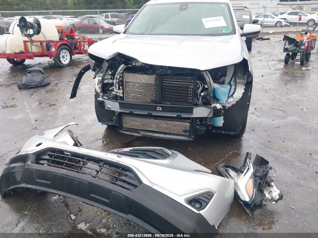 3GKALPEV8LL305346 GMC lyx