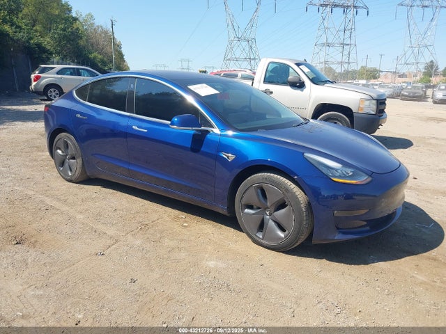 2018 TESLA MODEL 3 5YJ3E1EA4JF031888 Photo 0