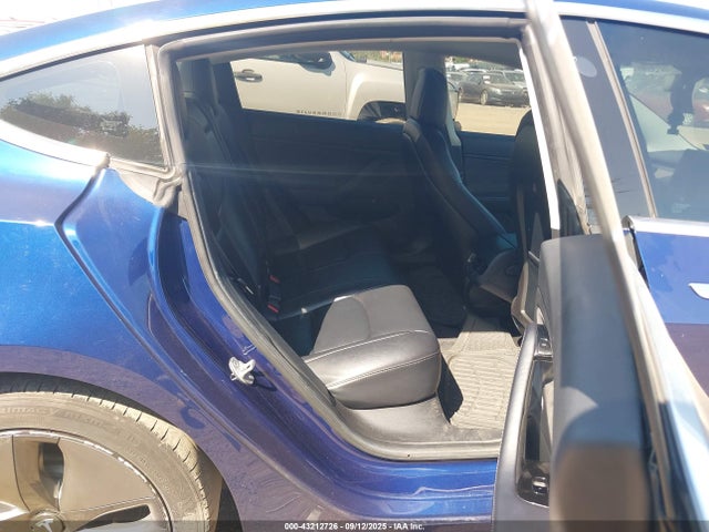 2018 TESLA MODEL 3 5YJ3E1EA4JF031888 Photo 7