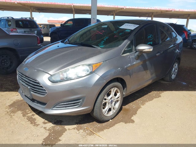 Ford 2014 2014 3FADP4BJ7EM228596 Image 2