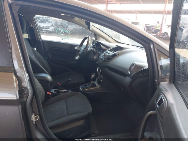 Ford 2014 2014 3FADP4BJ7EM228596 Image 5