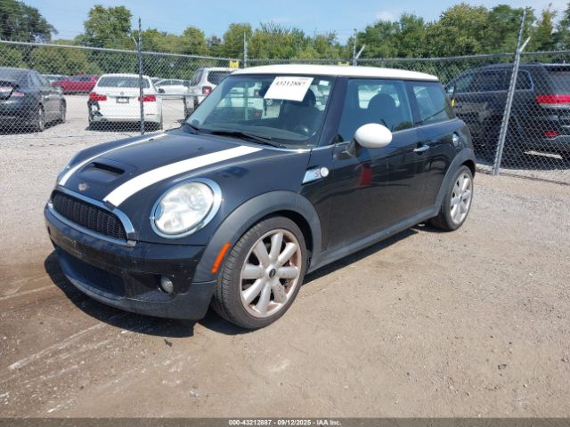 2010 MINI COOPER S WMWMF7C54ATX43922 Photo 1