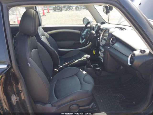 2010 MINI COOPER S WMWMF7C54ATX43922 Photo 4