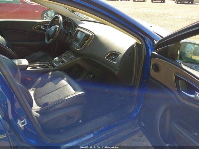 2016 CHRYSLER 200 1C3CCCCG0GN194545 Photo 4