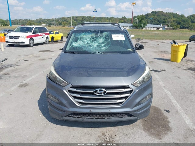 Aukcja sprzedaży 2017 Hyundai Tucson Se, vin: KM8J3CA46HU252060, numer aukcji: 43212948