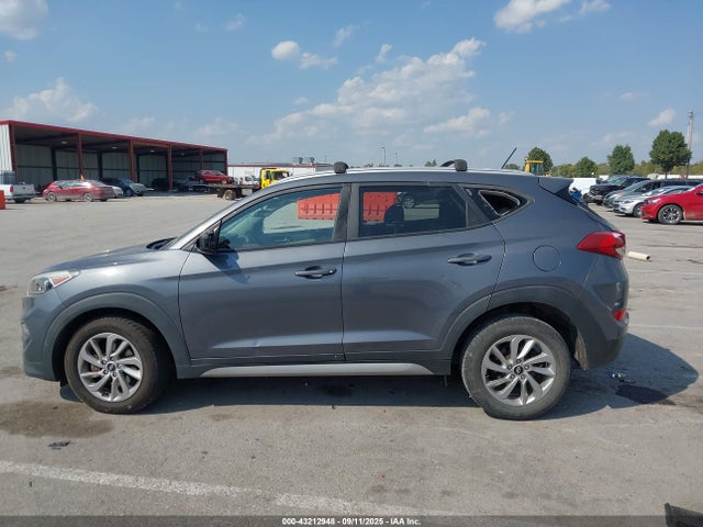 Aukcja sprzedaży 2017 Hyundai Tucson Se, vin: KM8J3CA46HU252060, numer aukcji: 43212948
