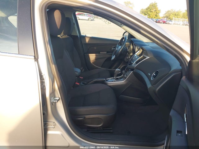 Chevrolet LUV 2014 1G1PC5SB3E7350991 Image 5