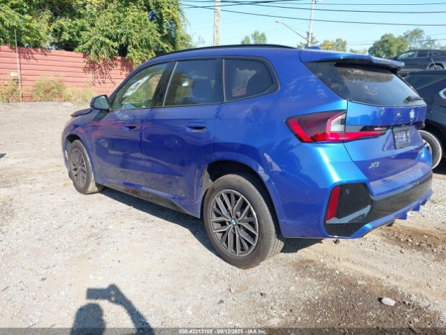 2024 BMW X1 WBX73EF09R5Z72824 Photo 2