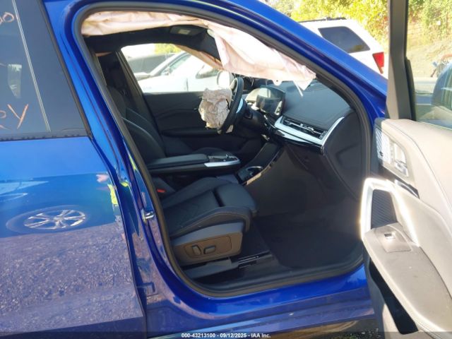 2024 BMW X1 WBX73EF09R5Z72824 Photo 4