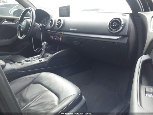 2016 AUDI A3 E-TRON WAUUPBFF1GA129998 Photo 4