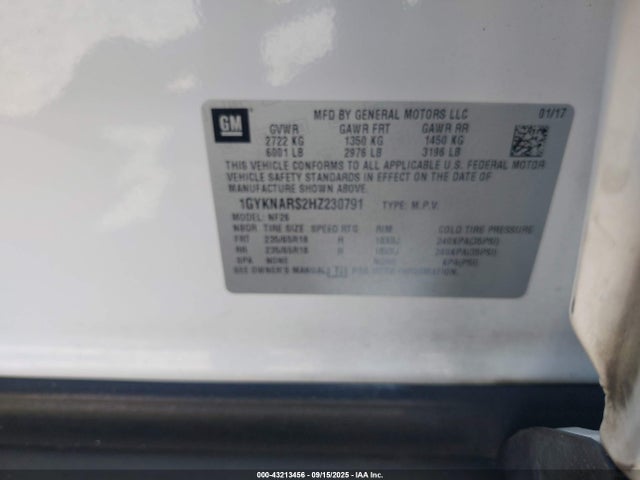 2017 CADILLAC XT5 1GYKNARS2HZ230791 Photo 8