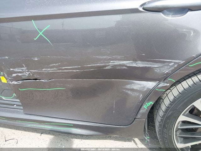 4T1B11HK8JU158688 Toyota CAMRY SE