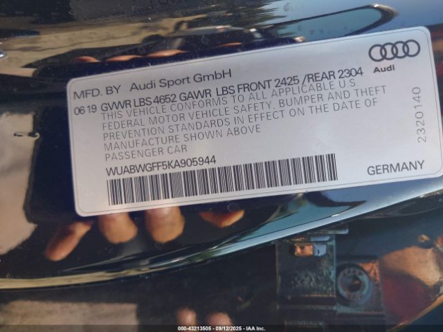 2019 AUDI RS 3 WUABWGFF5KA905944 Photo 8