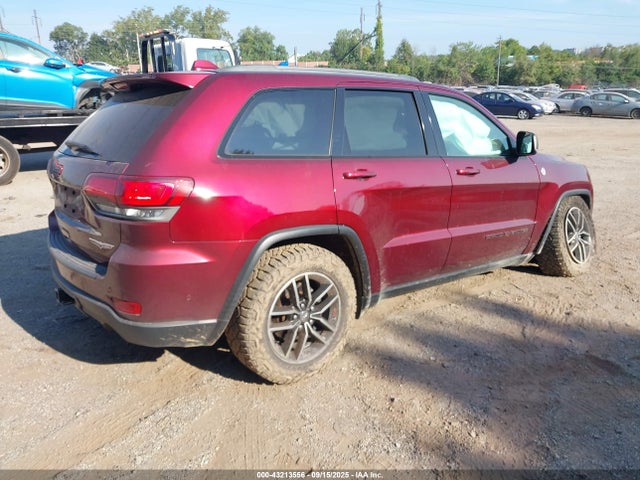 1C4RJFLG6JC221649 Jeep Grand Cherokee