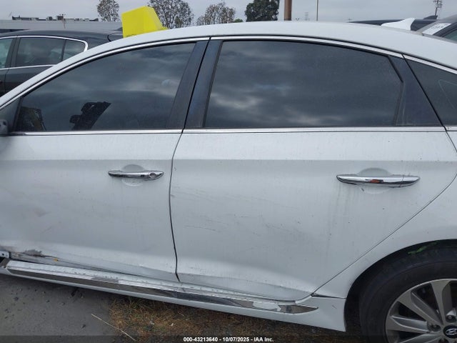 Hyundai 2017 2017 5NPE34AF1HH474576 Image 14