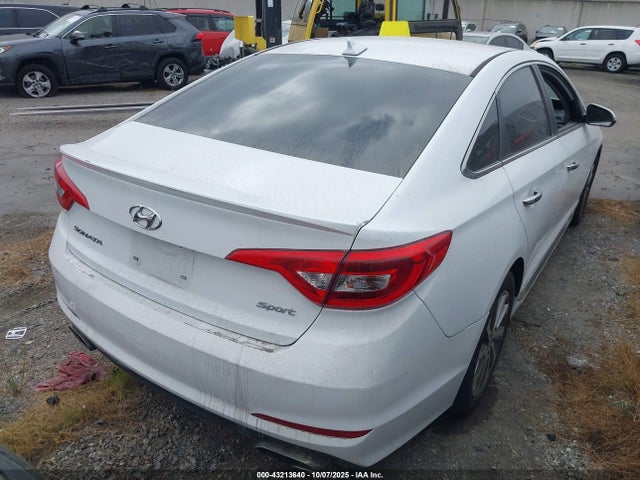 Hyundai 2017 2017 5NPE34AF1HH474576 Image 4