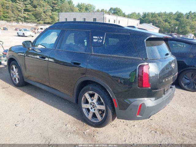 2025 MINI COUNTRYMAN WMZ23GA06S7P63836 Photo 2