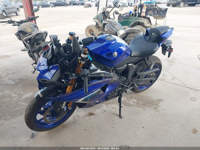 2025 YAMAHA YZFR7 JYARM38E5SA015261 Photo 1