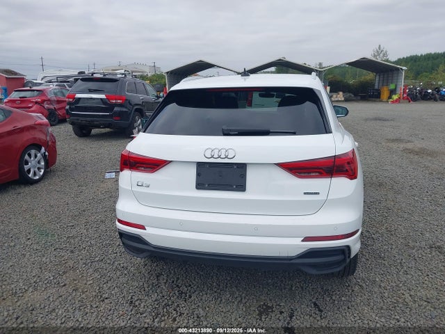 Audi 45 tfsi 2023 WA1DECF35P1130800 Image 17