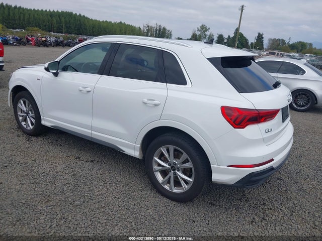 2023 AUDI Q3 WA1DECF35P1130800 Photo 2