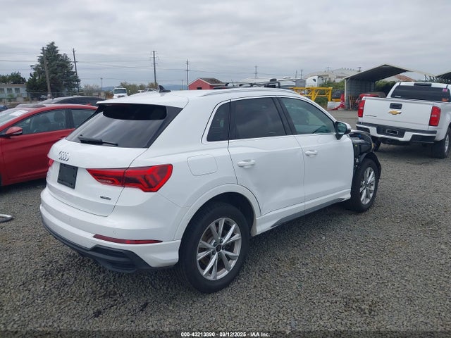 2023 AUDI Q3 WA1DECF35P1130800 Photo 3