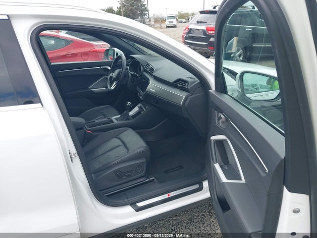 2023 AUDI Q3 WA1DECF35P1130800 Photo 4