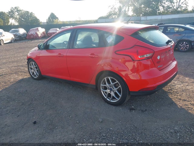 Ford 2015 2015 1FADP3K21FL283146 Image 3