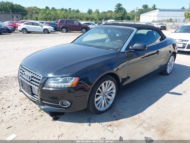 2011 AUDI A5 WAULFAFH3BN019742 Photo 1