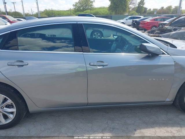1G1ZD5ST5SF155877 Chevrolet lfv