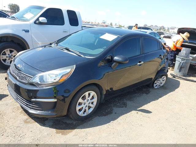 KIA Rio 2017 KNADM4A36H6072672 Image 2